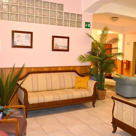 Cozy Historic Center 25m² + Parking Apartment Reggio Calabria